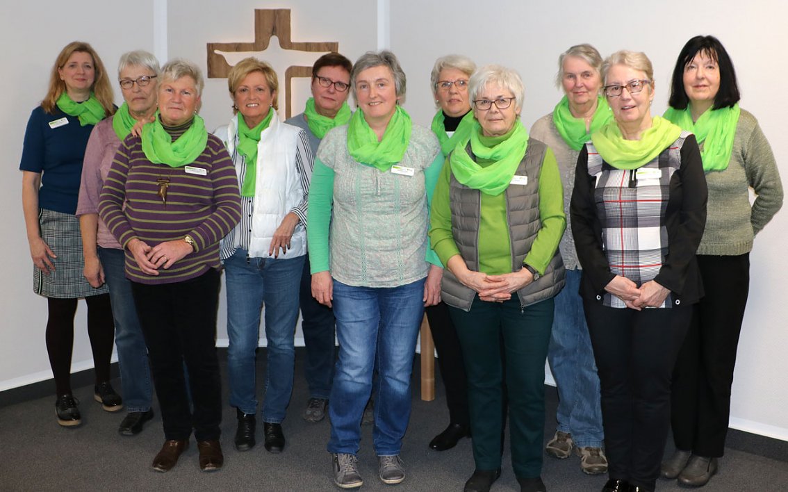 Das Team der »Grünen Damen und Herren« im Südharz Klinikum (Stand: 2019) (Foto: SHK) Das Team der »Grünen Damen und Herren« im Südharz Klinikum (Stand: 2019) (Foto: SHK)