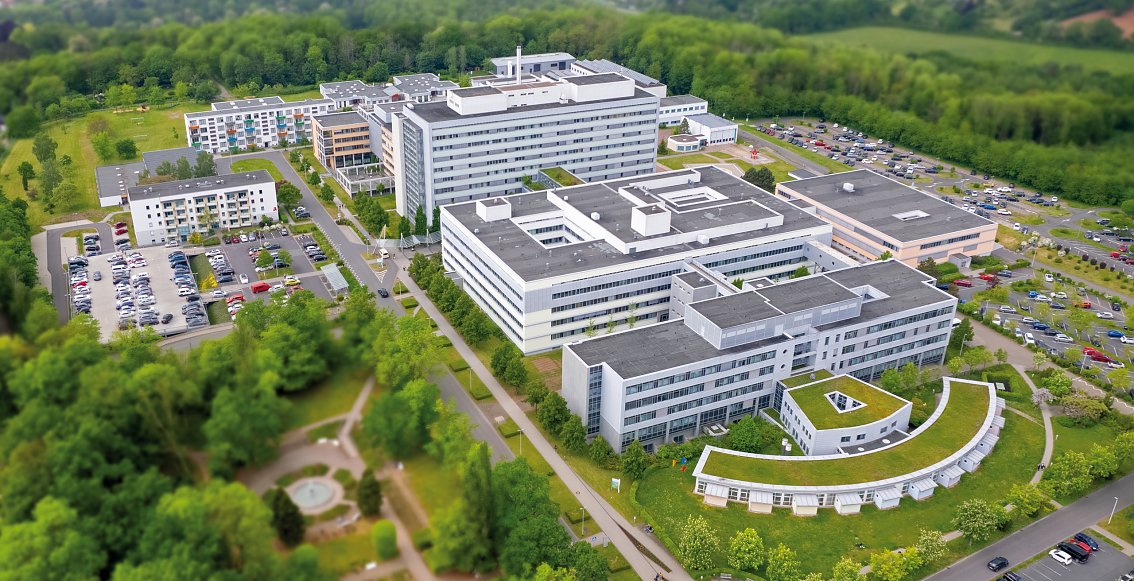 Klinikkomplex (Foto: SHK) Klinikkomplex (Foto: SHK)