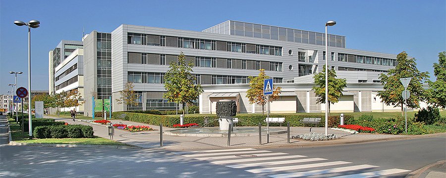 Au&szlig;enansicht S&uuml;dharz Klinikum Nordhausen  (Foto: SHK)