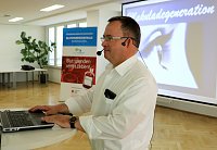 Dr. med. Hubert Scharf, Chefarzt der Klinik f&uuml;r Augenheilkunde im S&uuml;dharz Klinikum Nordhausen (Anne Hagedorn / SHK)